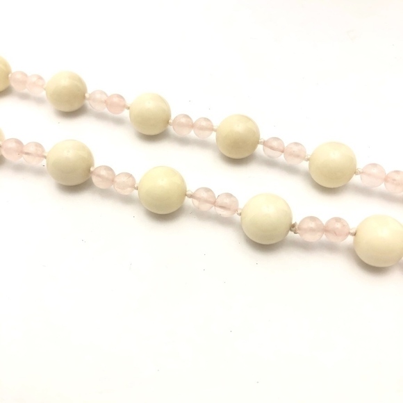 Vintage Cream Jade & Rose Quartz Beaded Necklace - Picture 4 of 4